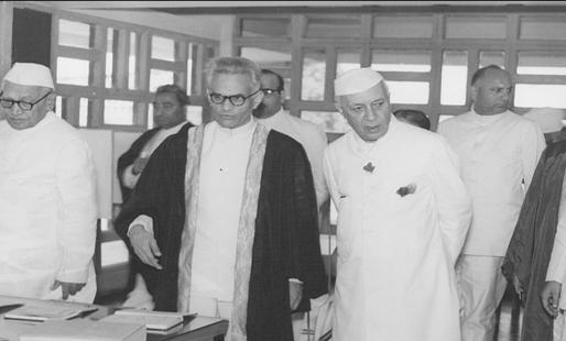 Prime Minister Pt Jawaharlal Nehru with the Vice-Chancellor Dr. A. C. Joshi inside Panjab University Library after its formal inauguration on 23 October 1963